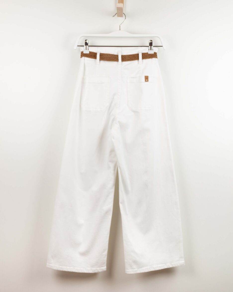 flare_jeans_blanco