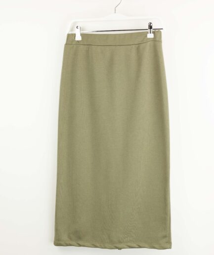 ouka_falda_sudadera_apertura_kaki