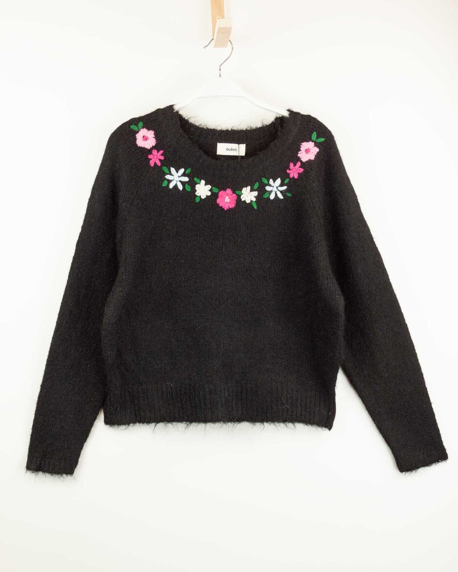 jersey negro bordado flores mujer